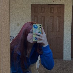 Meet your Posher, Alyssa